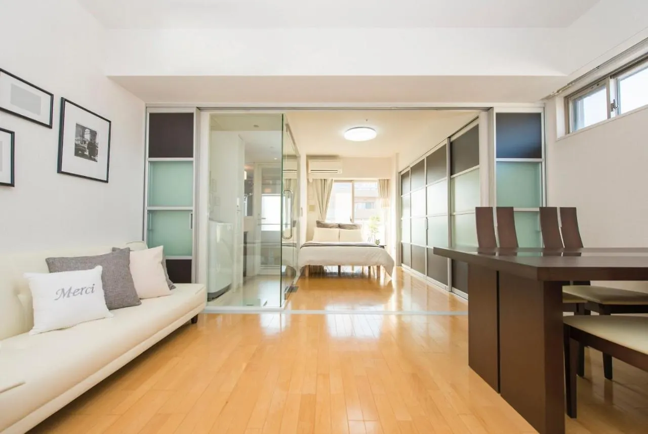 Apartment Recientor Shinsaibashi East 1401 / Vacation Stay 6252 Osaka